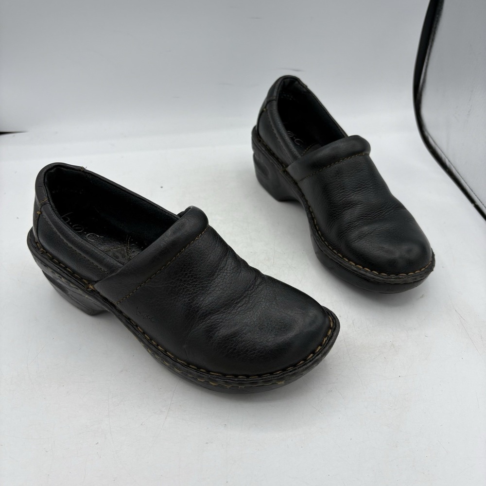 Born Concept BOC Shoes Womens Size 6 Peggy Clogs Slip On Black Leather